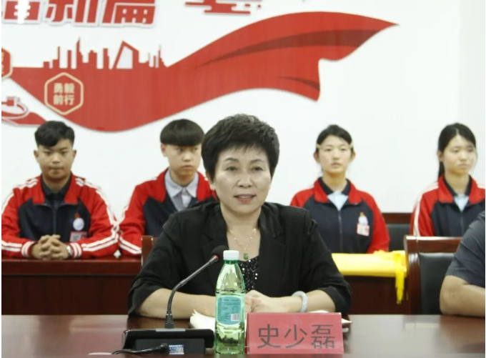 情系母校 感谢师恩——2014级优秀校友许文龙返校感恩座谈会